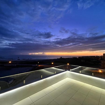 Povoa De Varzim-Sleeps4-Beachfront-Ac-Parking Zewnętrze zdjęcie